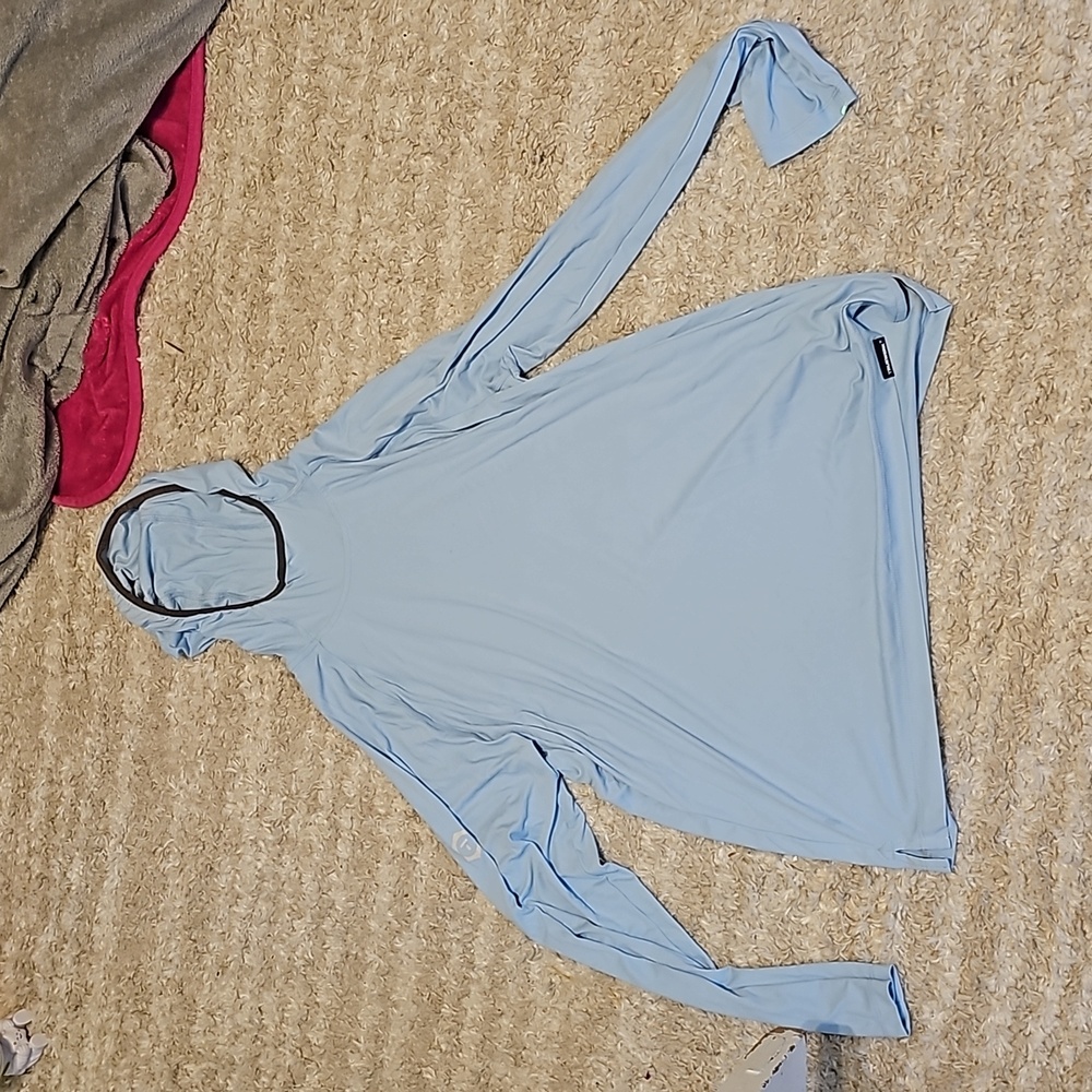 Truewerk b1 sun hoodie. Large sky blue
